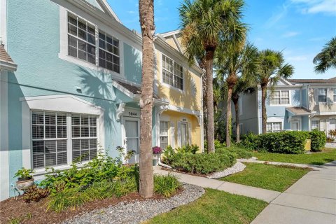Townhouse in Bradenton, Florida 2 bedrooms, 100.33 sq.m. № 1856502 - photo 2