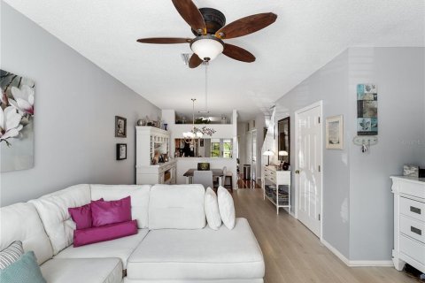 Townhouse in Bradenton, Florida 2 bedrooms, 100.33 sq.m. № 1856502 - photo 5