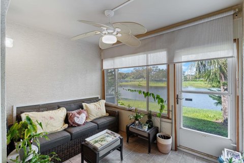 Townhouse in Bradenton, Florida 2 bedrooms, 100.33 sq.m. № 1856502 - photo 16