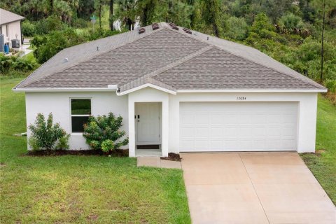 Villa ou maison à vendre à Port Charlotte, Floride: 3 chambres, 151.06 m2 № 2411433 - photo 2