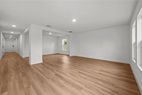 Villa ou maison à vendre à Port Charlotte, Floride: 3 chambres, 151.06 m2 № 2411433 - photo 9