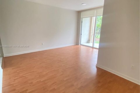 Condominio en venta en Doral, Florida, 1 dormitorio, 65.96 m2 № 2021858 - foto 4