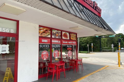 Propiedad comercial en venta en Deerfield Beach, Florida № 1862420 - foto 1