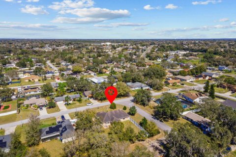 Casa en venta en Deltona, Florida, 4 dormitorios, 162.39 m2 № 1224933 - foto 1