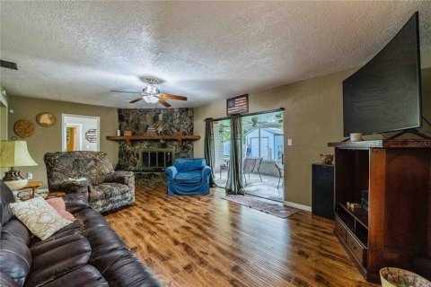 Casa en venta en Lakeland, Florida, 3 dormitorios, 200.2 m2 № 2238009 - foto 15