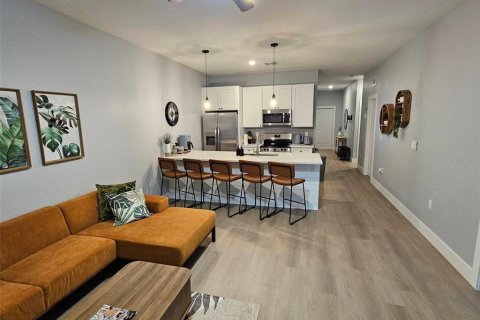 Apartamento en alquiler en Port Charlotte, Florida, 3 dormitorios, 111.48 m2 № 1762028 - foto 2