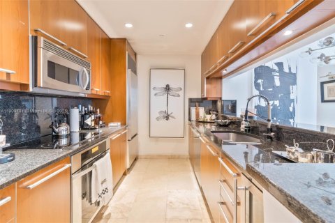 Copropriété à louer à Miami, Floride: 1 chambre, 99.96 m2 № 1965453 - photo 4