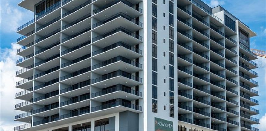 Apartamento en Saint Petersburg, Florida 2 dormitorios, 124.49 m2 № 1762182