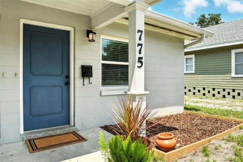 Apartment in Winter Park, Florida 2 bedrooms, 83.61 sq.m. № 1916858 - photo 1