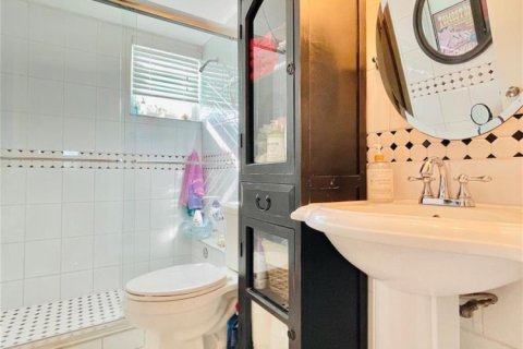 Купить кондоминиум в Лодердейл-бай-те-Си, Флорида 1 спальня, 59.46м2, № 2189648 - фото 15