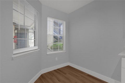 Copropriété à louer à Orlando, Floride: 3 chambres, 132.2 m2 № 2415243 - photo 12