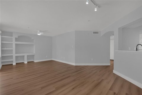 Copropriété à louer à Orlando, Floride: 3 chambres, 132.2 m2 № 2415243 - photo 9