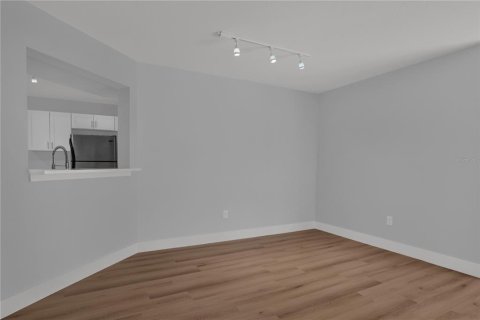 Copropriété à louer à Orlando, Floride: 3 chambres, 132.2 m2 № 2415243 - photo 17