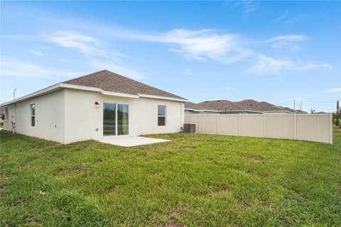 Villa ou maison à louer à Winter Haven, Floride: 3 chambres, 133.04 m2 № 2383590 - photo 21