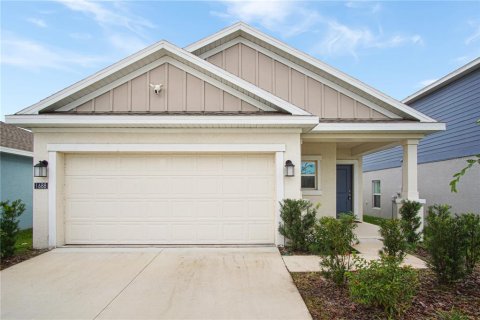 Villa ou maison à louer à Winter Haven, Floride: 3 chambres, 133.04 m2 № 2383590 - photo 4