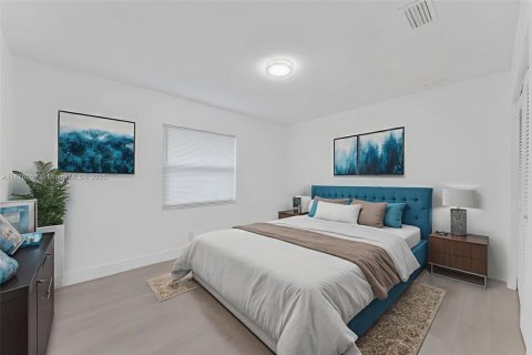 Casa en alquiler en Dania Beach, Florida, 2 dormitorios, 189.15 m2 № 1923833 - foto 13