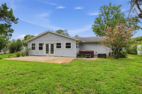 Villa ou maison à vendre à Palm Coast, Floride: 3 chambres, 147.62 m2 № 2337428 - photo 2