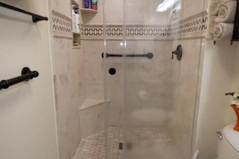 Купить кондоминиум в Уэст-Палм-Бич, Флорида 6 комнат, 81.2м2, № 2146622 - фото 26