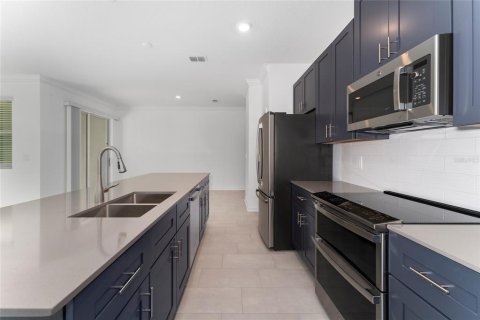 Adosado en venta en Kissimmee, Florida, 4 dormitorios, 176.7 m2 № 1545303 - foto 6