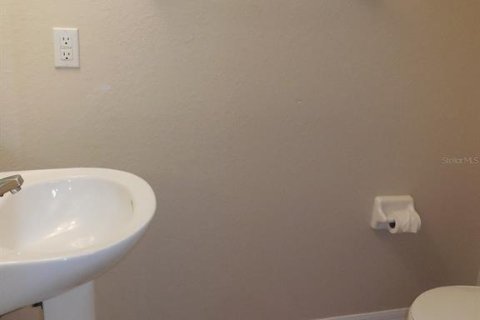Townhouse in Orlando, Florida 2 bedrooms, 102.75 sq.m. № 1824504 - photo 17
