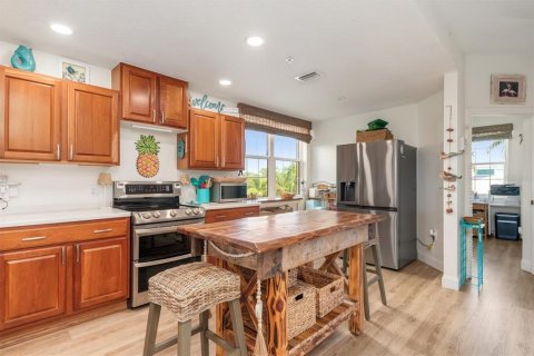Condo in Placida, Florida, 3 bedrooms  № 1906985 - photo 7