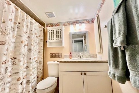 Condo in Punta Gorda, Florida, 2 bedrooms  № 1638012 - photo 27