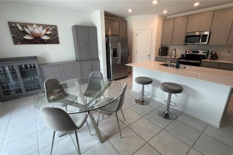 Casa en venta en Lake Wales, Florida, 4 dormitorios, 179.39 m2 № 2148390 - foto 4