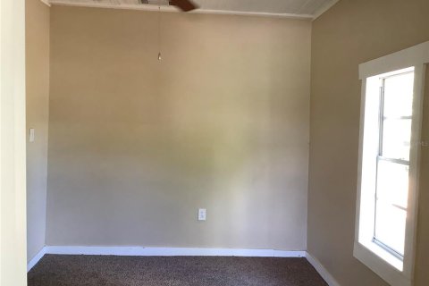 Casa en venta en Eustis, Florida, 2 dormitorios, 75.9 m2 № 1808688 - foto 16
