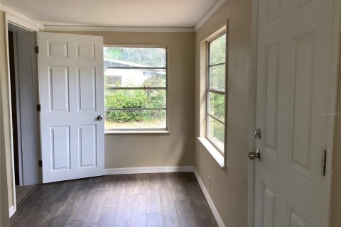 Casa en venta en Eustis, Florida, 2 dormitorios, 75.9 m2 № 1808688 - foto 8