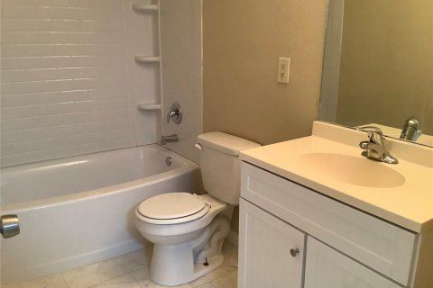 Casa en venta en Eustis, Florida, 2 dormitorios, 75.9 m2 № 1808688 - foto 17