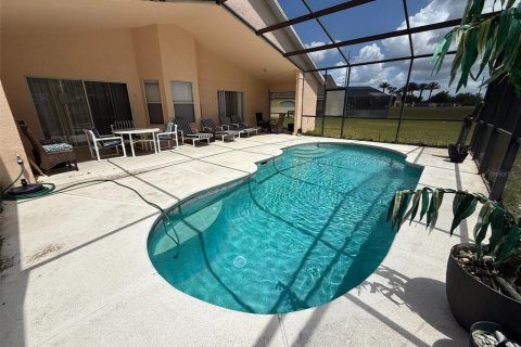 House in Davenport, Florida 3 bedrooms, 161.19 sq.m. № 2195304 - photo 18
