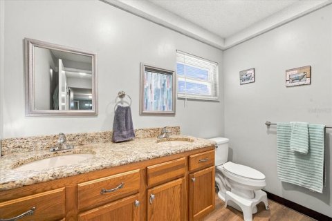 House in Hudson, Florida 3 bedrooms, 141.12 sq.m. № 2432668 - photo 27