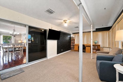 House in Hudson, Florida 3 bedrooms, 141.12 sq.m. № 2432668 - photo 30