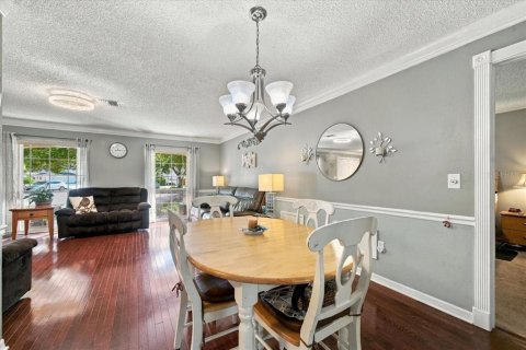 House in Hudson, Florida 3 bedrooms, 141.12 sq.m. № 2432668 - photo 18