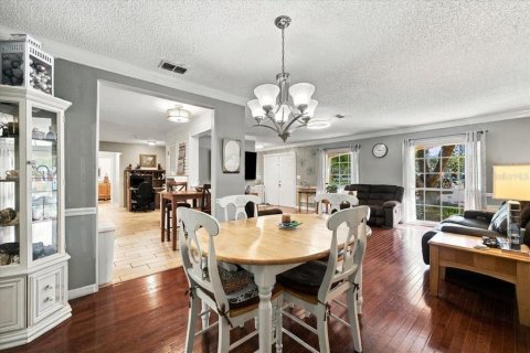 House in Hudson, Florida 3 bedrooms, 141.12 sq.m. № 2432668 - photo 17