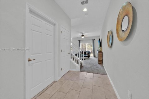 House in Clermont, Florida 3 bedrooms № 1882081 - photo 4