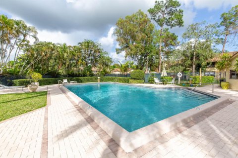 Copropriété à vendre à Wellington, Floride: 3 chambres, 120.77 m2 № 2077808 - photo 23