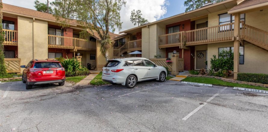 Condo à Wellington, Floride, 3 chambres  № 2077808