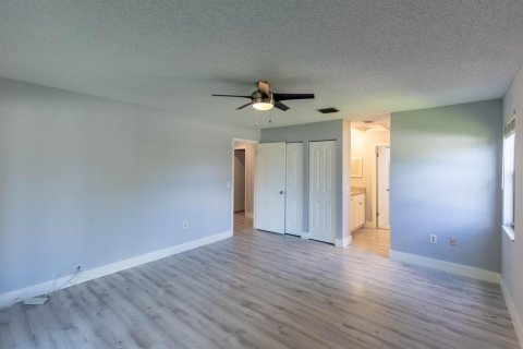 Copropriété à vendre à Wellington, Floride: 3 chambres, 120.77 m2 № 2077808 - photo 17