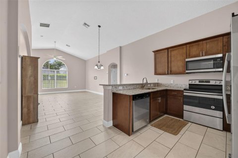 Villa ou maison à vendre à Davenport, Floride: 3 chambres, 160.54 m2 № 2303068 - photo 12