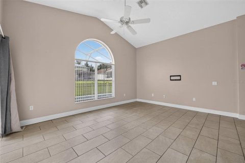 Villa ou maison à vendre à Davenport, Floride: 3 chambres, 160.54 m2 № 2303068 - photo 14