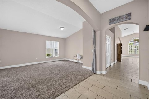 Villa ou maison à vendre à Davenport, Floride: 3 chambres, 160.54 m2 № 2303068 - photo 5