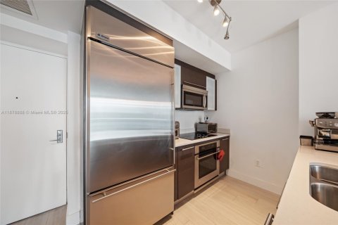 Copropriété à vendre à Miami, Floride: 1 chambre, 68.56 m2 № 1921912 - photo 16