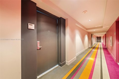 Copropriété à vendre à Miami, Floride: 1 chambre, 68.56 m2 № 1921912 - photo 12