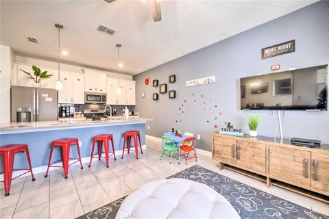 Adosado en venta en Four Corners, Florida, 4 dormitorios, 176.7 m2 № 1382786 - foto 16