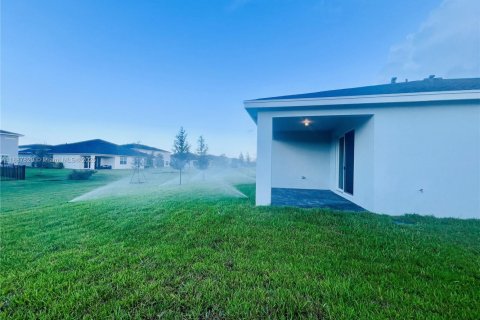 Снять в аренду виллу или дом в Локсахатчи-Гроувс, Флорида 3 спальни, 181.53м2, № 1933138 - фото 15