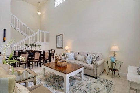 Villa ou maison à vendre à Greenacres, Floride: 4 chambres, 254.27 m2 № 2080793 - photo 9