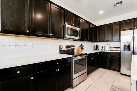 Villa ou maison à vendre à Greenacres, Floride: 4 chambres, 254.27 m2 № 2080793 - photo 15
