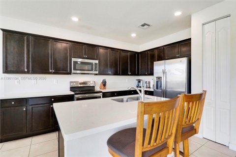 Villa ou maison à vendre à Greenacres, Floride: 4 chambres, 254.27 m2 № 2080793 - photo 17