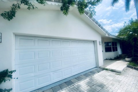 Casa en alquiler en Boca Raton, Florida, 4 dormitorios, 150.32 m2 № 1189826 - foto 1